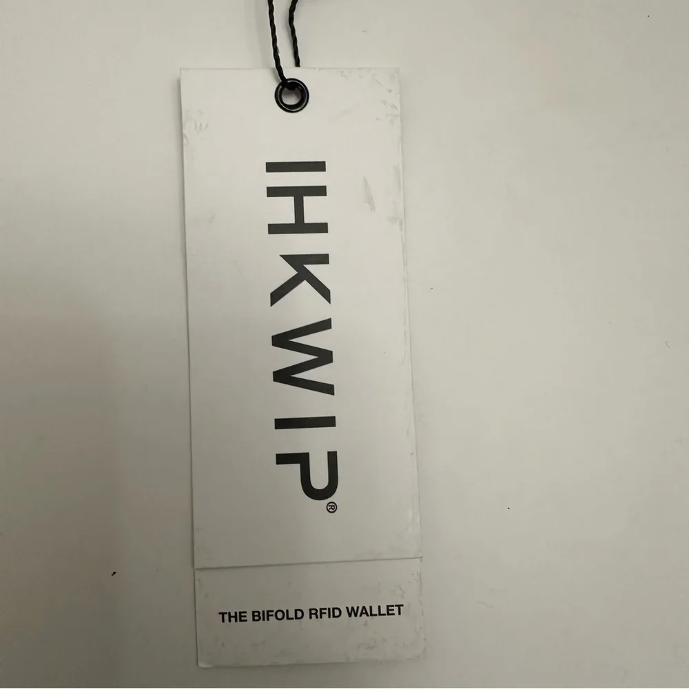 IHKWIP Black RFID-Blocking Bifold Wallet - Picture 8 of 10